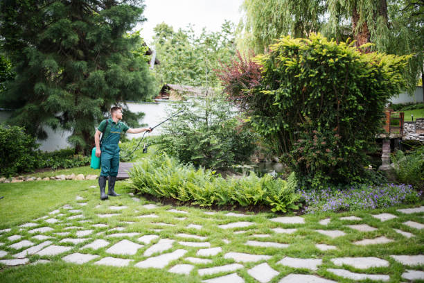 Best Pest Removal Services  in Tuskegee, AL